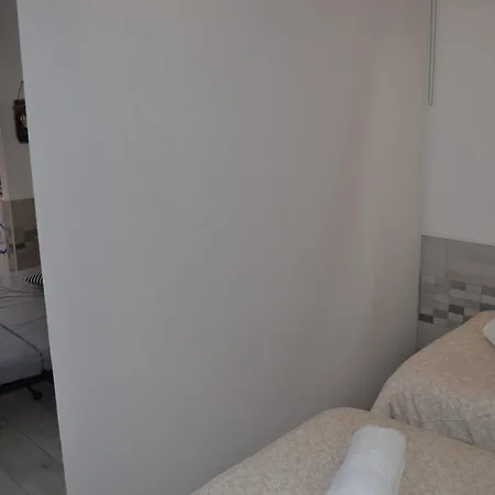 White Loft Deluxe - Centrale A